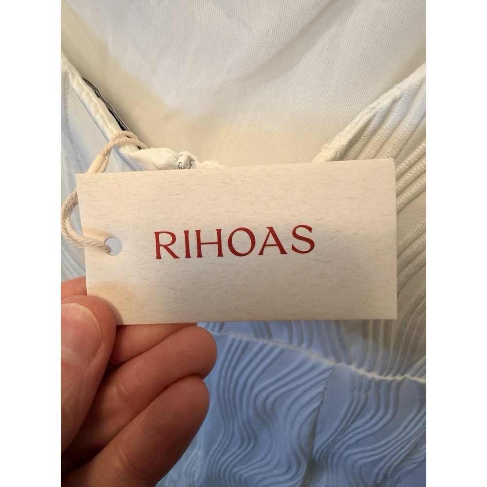 NEW RIHOAS Size Medium Water Ripple Textured White Backless Midi Dress Stretch - Picture 4 of 11
